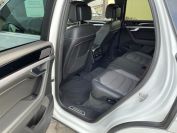 Volkswagen Touareg 3.0TDI Фото № 21 из 37