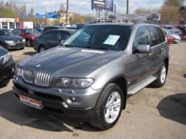 X5 4.4i Navi