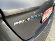 Toyota Prius Prime Plug-in Фото № 7 из 24