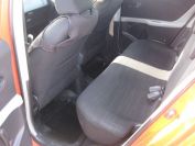 Toyota Yaris 1.3 Фото № 8 из 16