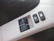 Toyota Yaris 1.3 Фото № 13 из 16