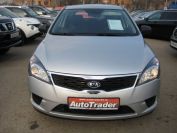 KIA Cee'd Фото № 2 из 13