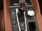 BMW X6 xDrive50i Фото № 15 из 20