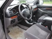 Toyota Land Cruiser Prado Фото № 8 из 10