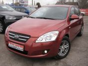 KIA Cee'd Фото № 1 из 15