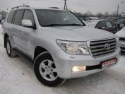 Toyota Land Cruiser 200 Фото № 3 из 14