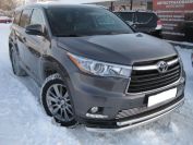 Toyota Highlander Фото № 3 из 19