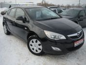 Opel Astra J Фото № 3 из 13