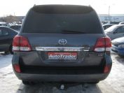 Toyota Land Cruiser 200 Фото № 5 из 14