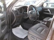 Toyota Land Cruiser 200 Фото № 10 из 14