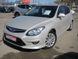 i30
