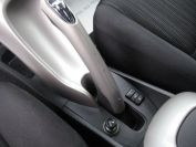Toyota Auris Фото № 13 из 14