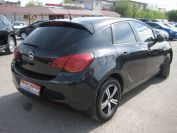 Opel Astra J Фото № 4 из 12