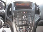 Opel Astra J Фото № 11 из 12