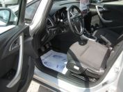 Opel Astra J Фото № 8 из 13
