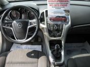 Opel Astra J Фото № 9 из 13