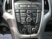 Opel Astra J Фото № 12 из 13