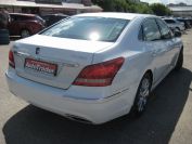 Hyundai Equus 3.8 Фото № 4 из 22