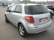 Suzuki SX4 Фото № 2 из 14