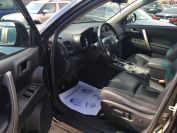 Toyota Highlander Фото № 9 из 13