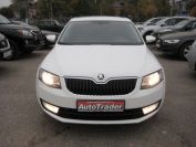 Skoda Oktavia 1.2T Фото № 2 из 13