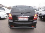 Kia Sorento 2.5 CRDi Фото № 5 из 17