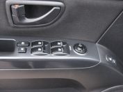 Kia Sorento 2.5 CRDi Фото № 16 из 17