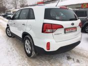 Kia Sorento 2.4 Фото № 6 из 16