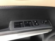 Nissan X-Trail 2.5CVT Фото № 11 из 16