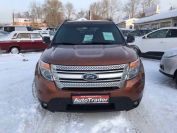 Ford Explorer XLT Фото № 2 из 18