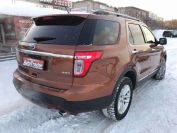Ford Explorer XLT Фото № 4 из 18
