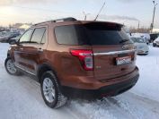 Ford Explorer XLT Фото № 6 из 18