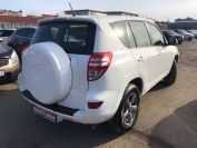 Toyota RAV4 Фото № 4 из 20