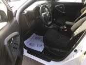 Toyota RAV4 Фото № 13 из 20