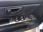 Kia Sorento 2.5 CRDi Фото № 13 из 16