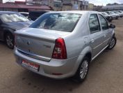 Renault Logan 1.6 Фото № 3 из 18