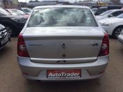 Renault Logan 1.6 Фото № 4 из 18