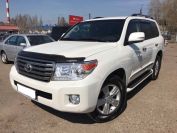 Toyota Land Cruiser 200 Фото № 1 из 20