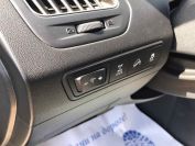 Hyundai iX35 2.0CRDi Фото № 13 из 17