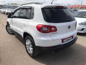 Volkswagen Tiguan 2.0TSI Фото № 6 из 15