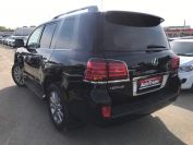 Lexus LX570 Фото № 6 из 18