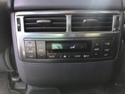 Lexus LX570 Фото № 10 из 18