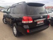 Toyota Land Cruiser 200 Фото № 6 из 19
