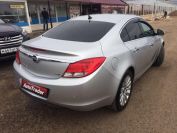 Opel Insignia Фото № 4 из 17
