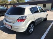 Opel Astra H Фото № 4 из 15
