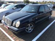 Mercedes-Benz E240 Фото № 1 из 16