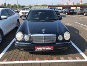Mercedes-Benz E240 Фото № 2 из 16