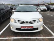 Toyota Corolla Фото № 2 из 16