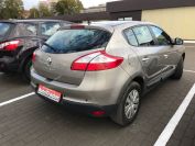 Renault Megane III Фото № 4 из 18