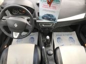 Renault Megane III Фото № 10 из 18